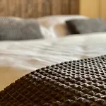 Dvur Hanis - Adults Only - Deti Od 12 Let *